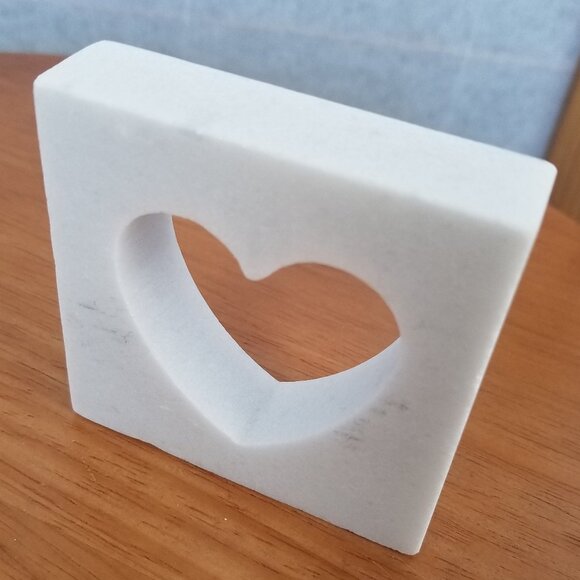 Miniature Marble Heart Decor Shelf Sitter White Cut Out Heart 3" x 3" Knickknack - Picture 5 of 6